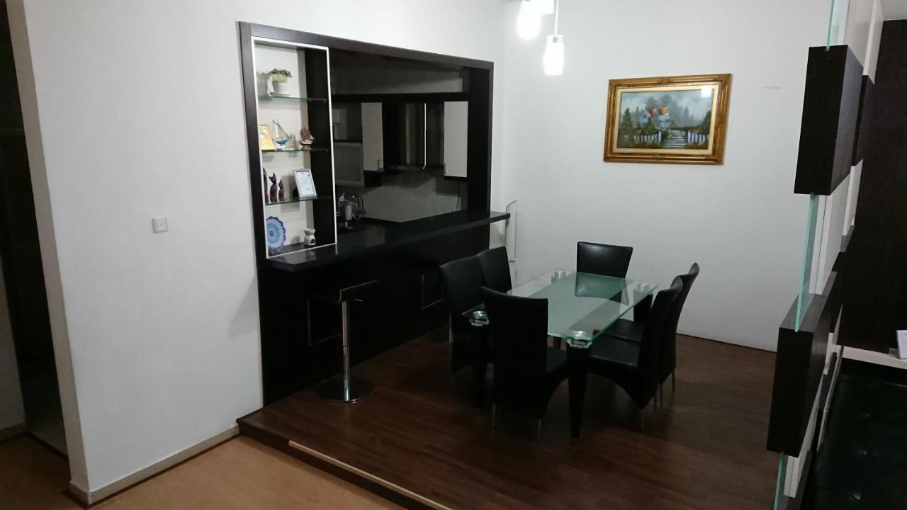 Homestay Bandar Putra Кулай Екстер'єр фото